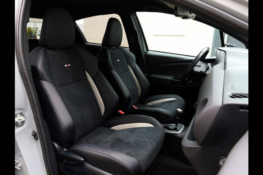 Toyota Yaris 1.5 Hybrid GR-Sport | Bi-Tone | Carplay | Leder/Alcantara