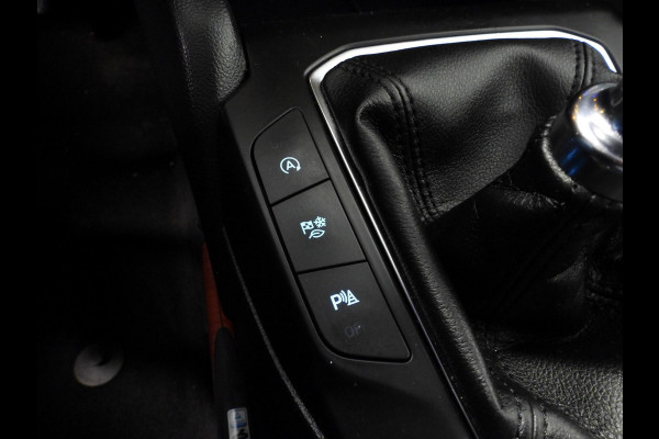 Ford FOCUS Wagon 1.0 EcoBoost Hybrid Connected NAVI/CRUISE/PDC/LED/16"LMV!