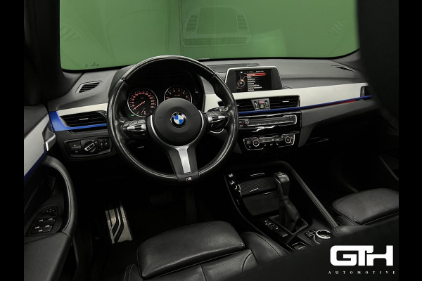 BMW X1 sDrive18i High Executive M-Pakket | Keyless | Pano