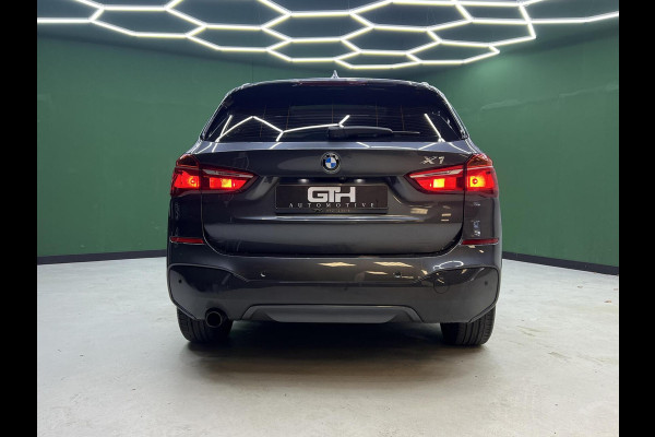 BMW X1 sDrive18i High Executive M-Pakket | Keyless | Pano