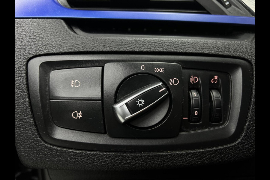BMW X1 sDrive18i High Executive M-Pakket | Keyless | Pano