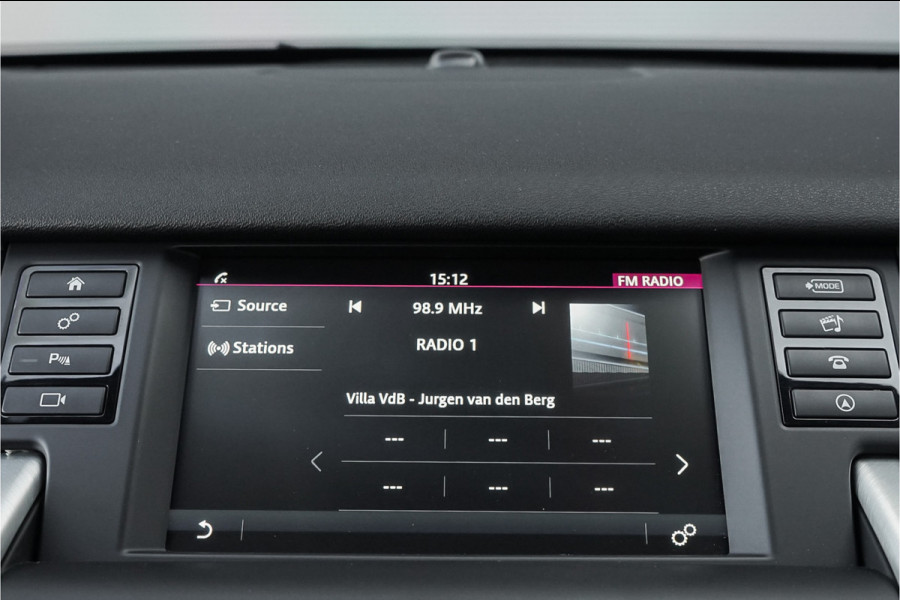 Land Rover Discovery Sport 2.0 Si4 4WD Urban Series Leer Trekhaak Meridian Stuurverwarming