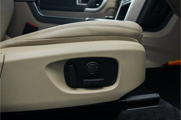 Land Rover Discovery Sport 2.0 Si4 4WD Urban Series Leer Trekhaak Meridian Stuurverwarming