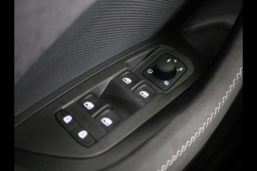 Škoda Kodiaq 1.5 TSI PHEV Sportline Business 204pk | DCC | Panoramadak | Canton | Trekhaak | Elek. stoelen | 20 inch | 360° camera