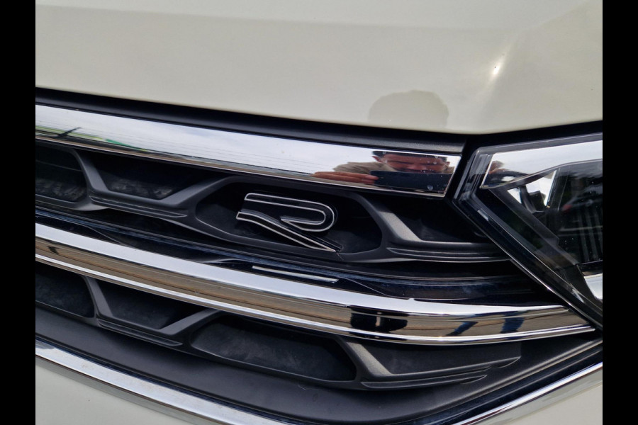 Volkswagen T-Roc 1.5 TSI DSG 150PK R-Line /ACC/ IQ light /1e eigenaar