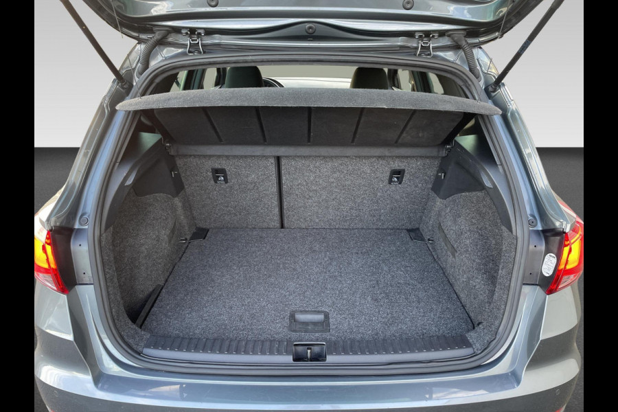 Seat Arona 1.0 TSI FR Business Intense | Automaat | Trekhaak