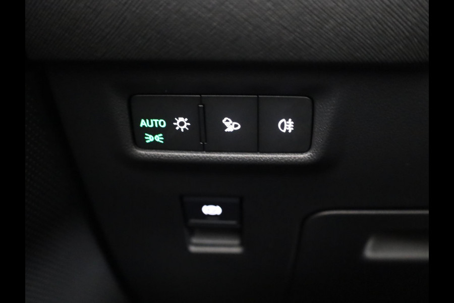 Škoda Kodiaq Sportline Business m-HEV 1.5 TSI 150 pk 7 versn. DSG | 7-persoons | Trekhaak wegklapbaar | Panoramadak | Winter pakket