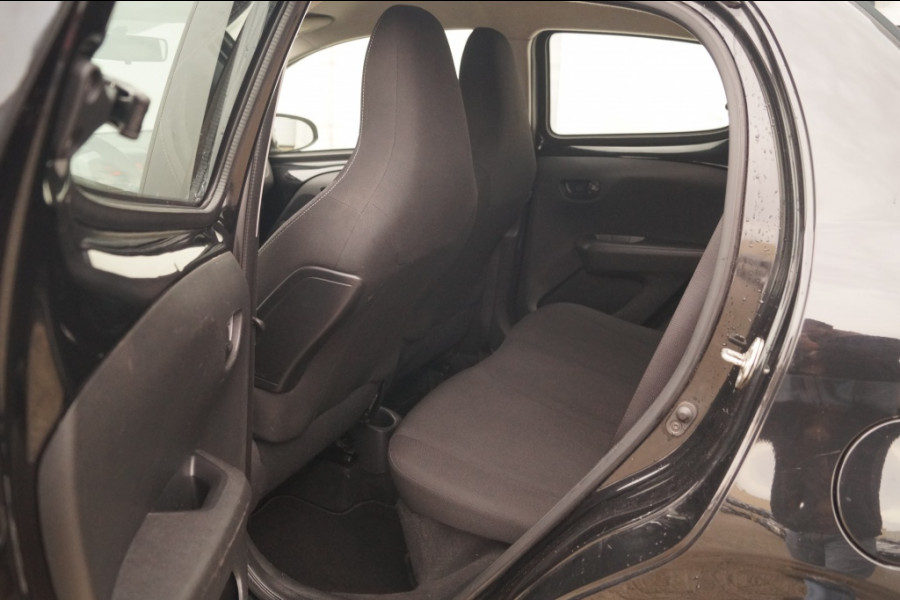 Peugeot 108 1.0 e-VTi Active Pack Premium 5-drs -AIRCO-