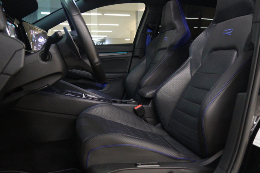 Volkswagen Golf 2.0 TSI R 4Motion PERFORMANCE AKRAP/PANO/HEADUP/IQ/H-K/BOMVOL