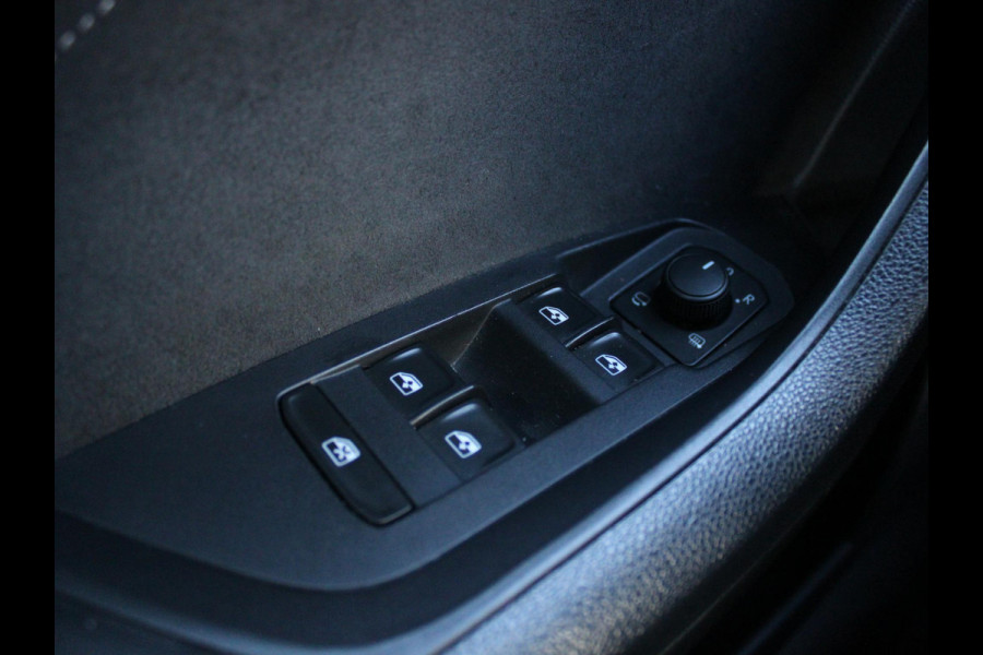 Škoda Kodiaq 1.5 TSI Sportline Business | CRUISE CONTROL ADAPTIEF | TREKHAAK WEGKLAPBAAR |