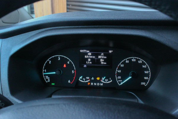 Ford Transit Custom 2.0 TDCI L2H1 Sport 185PK AUTOMAAT / FULL OPTIONS / 1X SCHUIFDEUR / NAVIGATIE / APPLE CARPLAY / PDC / CAMERA