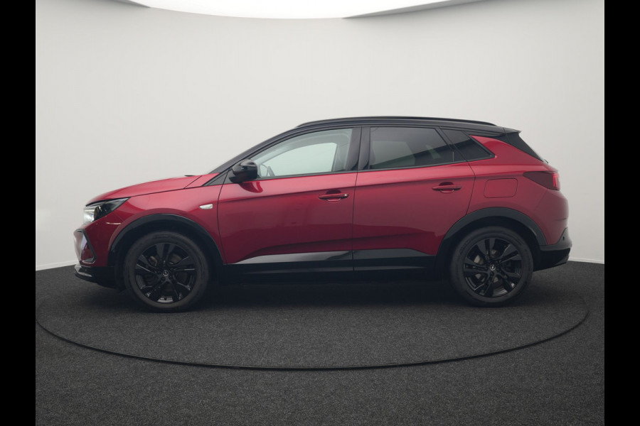 Opel Grandland 1.6 Turbo GS Line Facelift Plug In Hybrid 225pk Dealer O.H PHEV | Adaptive Cruise | 360 Camera | Matrix LED | Black Optic | Alcantara Sporstoelen Verwarmd | Apple Carplay | Sfeerverlichting | Navigatie | Virtual | DAB | 18"L.M |