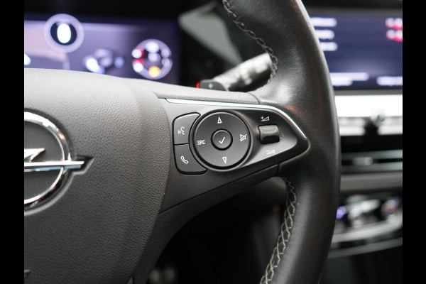 Opel Grandland 1.6 Turbo GS Line Facelift Plug In Hybrid 225pk Dealer O.H PHEV | Adaptive Cruise | 360 Camera | Matrix LED | Black Optic | Alcantara Sporstoelen Verwarmd | Apple Carplay | Sfeerverlichting | Navigatie | Virtual | DAB | 18"L.M |