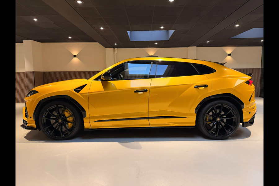 Lamborghini Urus 4.0 V8 |PANO|B&O|CERAMIC|FABRIEKSGARANTIE|FULL PPF|HUD|MASSAGE