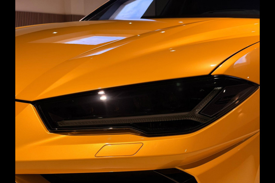 Lamborghini Urus 4.0 V8 |PANO|B&O|CERAMIC|FABRIEKSGARANTIE|FULL PPF|HUD|MASSAGE