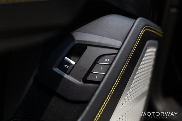 Lamborghini Urus 4.0 V8 |PANO|B&O|CERAMIC|FABRIEKSGARANTIE|FULL PPF|HUD|MASSAGE