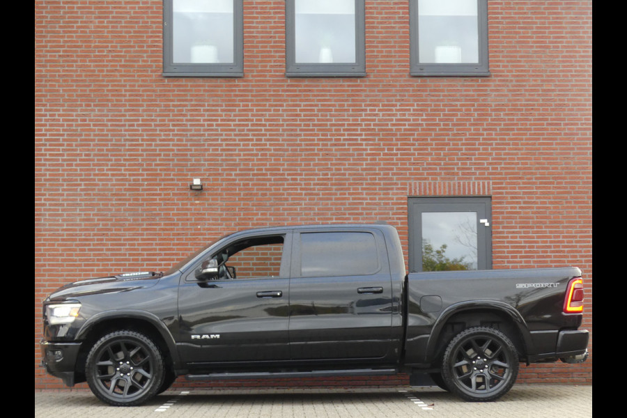 Dodge Ram 1500 5.7 V8 4x4 Crew Cab Laramie Luchtvering/LED/Keyless