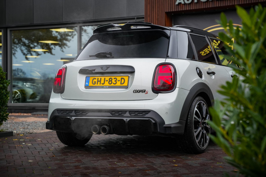 MINI Mini 2.0 Cooper S Rockingham GT Edition JCW Panorama dak Sportuitlaat Kuipstoelen Keyless Led Carbon