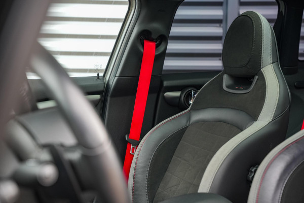 MINI Mini 2.0 Cooper S Rockingham GT Edition JCW Panorama dak Sportuitlaat Kuipstoelen Keyless Led Carbon