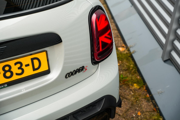 MINI Mini 2.0 Cooper S Rockingham GT Edition JCW Panorama dak Sportuitlaat Kuipstoelen Keyless Led Carbon