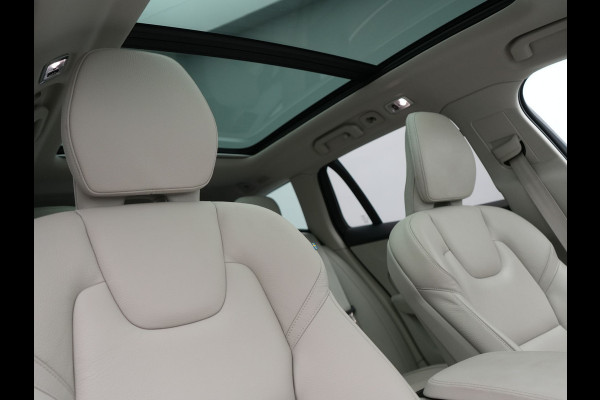 Volvo V60 T6 Recharge AWD Inscription Plug In Hybrid 340pk Dealer O.H PHEV | Trekhaak Af Fabriek | Panodak | Head Up | 360 Camera | Adaptive Cruise | Lederen Sporstoelen Memory & Verwarmd | Harman & Kardon | Blis | Keyless | Apple Carplay | Stuur Verwarmd |
