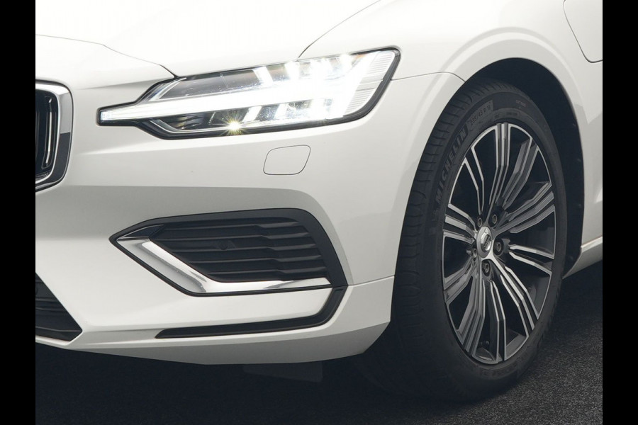 Volvo V60 T6 Recharge AWD Inscription Plug In Hybrid 340pk Dealer O.H PHEV | Trekhaak Af Fabriek | Panodak | Head Up | 360 Camera | Adaptive Cruise | Lederen Sporstoelen Memory & Verwarmd | Harman & Kardon | Blis | Keyless | Apple Carplay | Stuur Verwarmd |