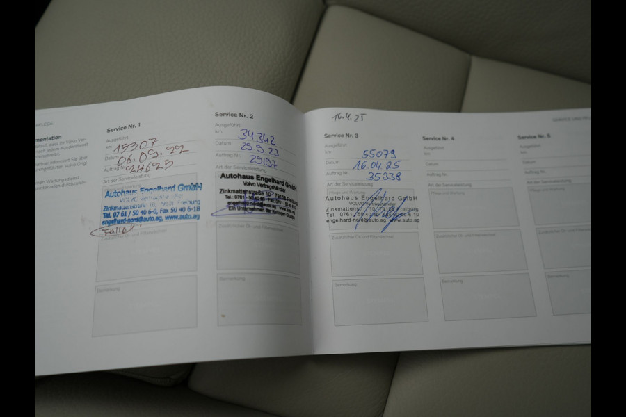 Volvo V60 T6 Recharge AWD Inscription Plug In Hybrid 340pk Dealer O.H PHEV | Trekhaak Af Fabriek | Panodak | Head Up | 360 Camera | Adaptive Cruise | Lederen Sporstoelen Memory & Verwarmd | Harman & Kardon | Blis | Keyless | Apple Carplay | Stuur Verwarmd |