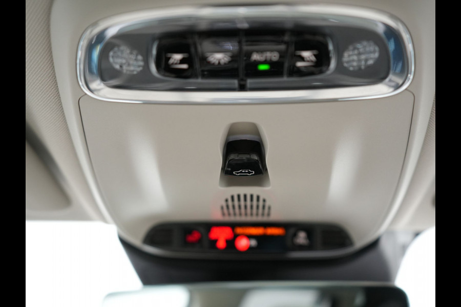 Volvo V60 T6 Recharge AWD Inscription Plug In Hybrid 340pk Dealer O.H PHEV | Trekhaak Af Fabriek | Panodak | Head Up | 360 Camera | Adaptive Cruise | Lederen Sporstoelen Memory & Verwarmd | Harman & Kardon | Blis | Keyless | Apple Carplay | Stuur Verwarmd |