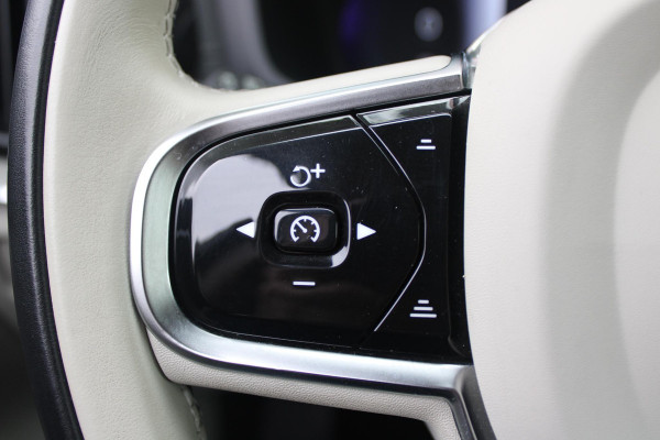 Volvo V60 Cross Country 2.0 B5 250PK CROSSCOUNTRY AWD Ultimate AWD (VIERWIELAANDRIJVING) | PANORAMISCH SCHUIF/KANTELDAK | PARKEERVERWARMING MET TIMER (STANDKACHEL) | MORITZ LEDEREN BEKLEDING MET COMFORTSTOELEN EN DUAL TONE LEDEREN STUURWIEL | ELEKTRISCH VERSTELBARE VOORSTOELEN MET GEHEUGEN OP BEIDE STOELEN | STOEL, STUUR EN ACHTERBANKVERWARMING | PREMIUM AUDIO BY HARMAN KARDON | ADAPTIEVE FULL LED KOPLAMPEN | LED MISTLAMPEN |VERLICHTINGS PACK 2 | INTELSAFE SURROUND | PARK ASSIST "VISIUAL PARK ASSIST" INCL. 360° VIEW | ROESTVRIJSTALEN SIDE SCUFF PLATES MET ''CROSS COUNTRY" INSCIP