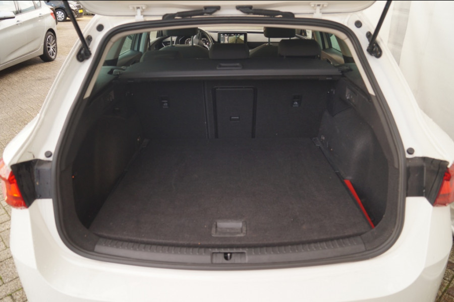 Seat Leon Sportstourer 1.5 TSI 130pk Style Launch Edition -NAVI-ECC-