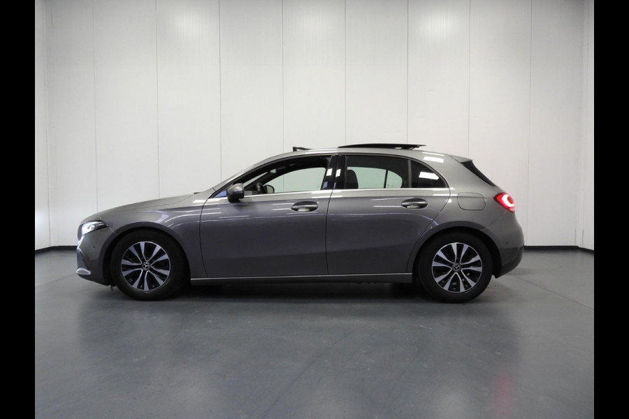 Mercedes-Benz A-Klasse A160 Business Solution NAVI/SCHUIFDAK/LED/16"LMV!