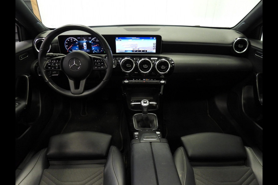 Mercedes-Benz A-Klasse A160 Business Solution NAVI/SCHUIFDAK/LED/16"LMV!