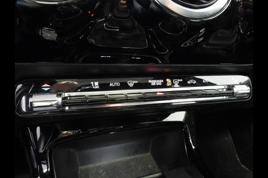 Mercedes-Benz A-Klasse A160 Business Solution NAVI/SCHUIFDAK/LED/16"LMV!
