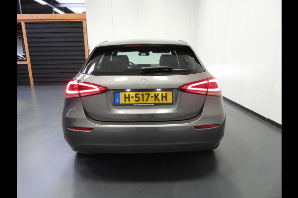 Mercedes-Benz A-Klasse A160 Business Solution NAVI/SCHUIFDAK/LED/16"LMV!