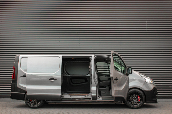 Renault Trafic 2.0 dCi T29 L2H1 Work Edition FULL BLACK / SIDE-BARS / TREKHAAK / NAVIGATIE / VERLAAGD / CRUISE CONTROL / LEDEREN