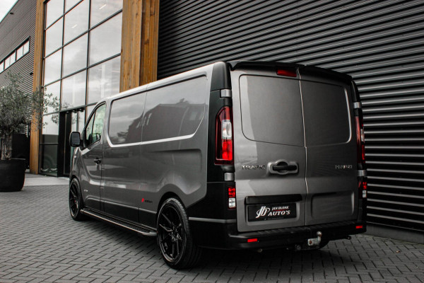 Renault Trafic 2.0 dCi T29 L2H1 Work Edition FULL BLACK / SIDE-BARS / TREKHAAK / NAVIGATIE / VERLAAGD / CRUISE CONTROL / LEDEREN
