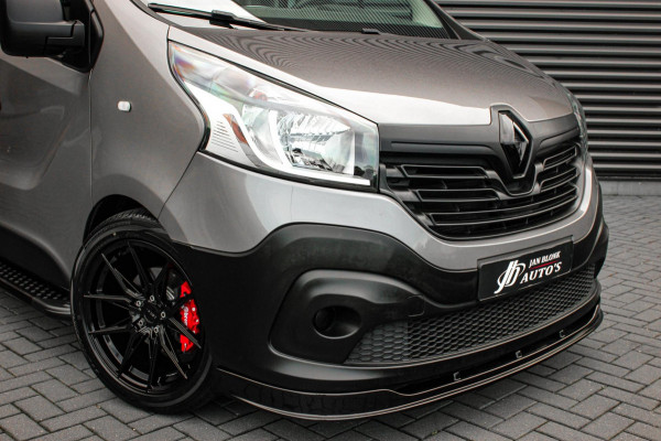 Renault Trafic 2.0 dCi T29 L2H1 Work Edition FULL BLACK / SIDE-BARS / TREKHAAK / NAVIGATIE / VERLAAGD / CRUISE CONTROL / LEDEREN