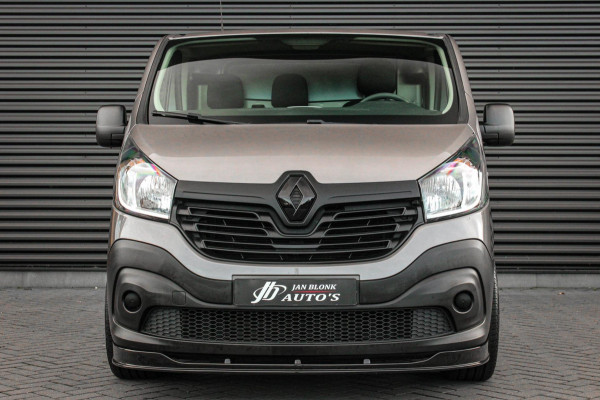 Renault Trafic 2.0 dCi T29 L2H1 Work Edition FULL BLACK / SIDE-BARS / TREKHAAK / NAVIGATIE / VERLAAGD / CRUISE CONTROL / LEDEREN
