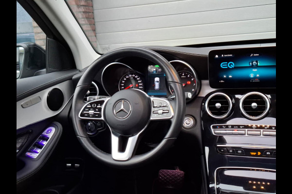 Mercedes-Benz GLC 300e 4MATIC Premium | Panoramdak | Trekhaak | Dealer Onderhouden