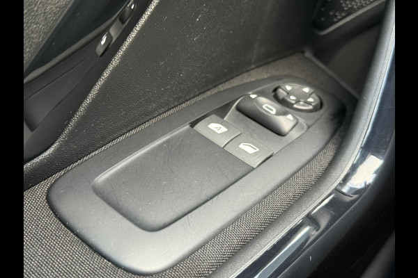 Peugeot 208 1.2 PureTech Blue Lion 2e Eigenaar,Dealer Onderhouden,Navi,Airco,Cruise,Pdc,5 Deurs,N.A.P,Distributie recent vv,Apk tot 07-2026