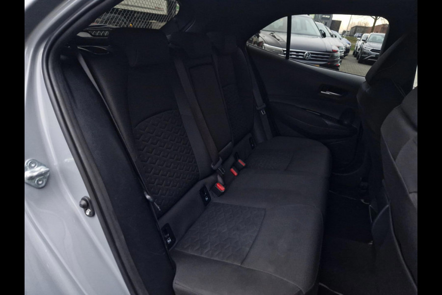 Toyota Corolla 1.8 Hybrid Dynamic incl. Btw.