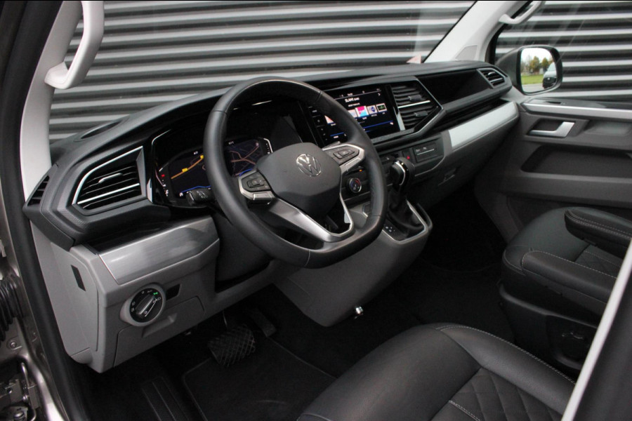 Volkswagen Transporter 2.0 TDI L2H1 BULLI DUBBEL CABINE 150PK DSG 2023 DEMO / ACTIVE DISPLAY / BILSTEIN SCHROEFSET / NIEUWSTAAT