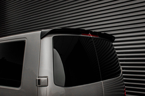 Volkswagen Transporter 2.0 TDI L2H1 BULLI DUBBEL CABINE 150PK DSG 2023 DEMO / ACTIVE DISPLAY / BILSTEIN SCHROEFSET / NIEUWSTAAT