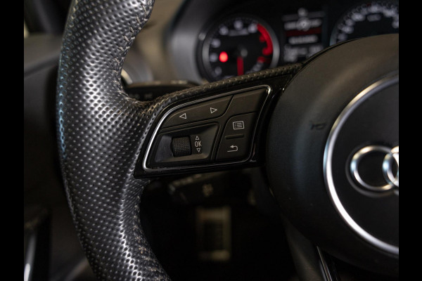 Audi Q2 1.4 TFSI CoD Sport Edition #1 /150pk / Trekhaak / Sfeerverlichting /