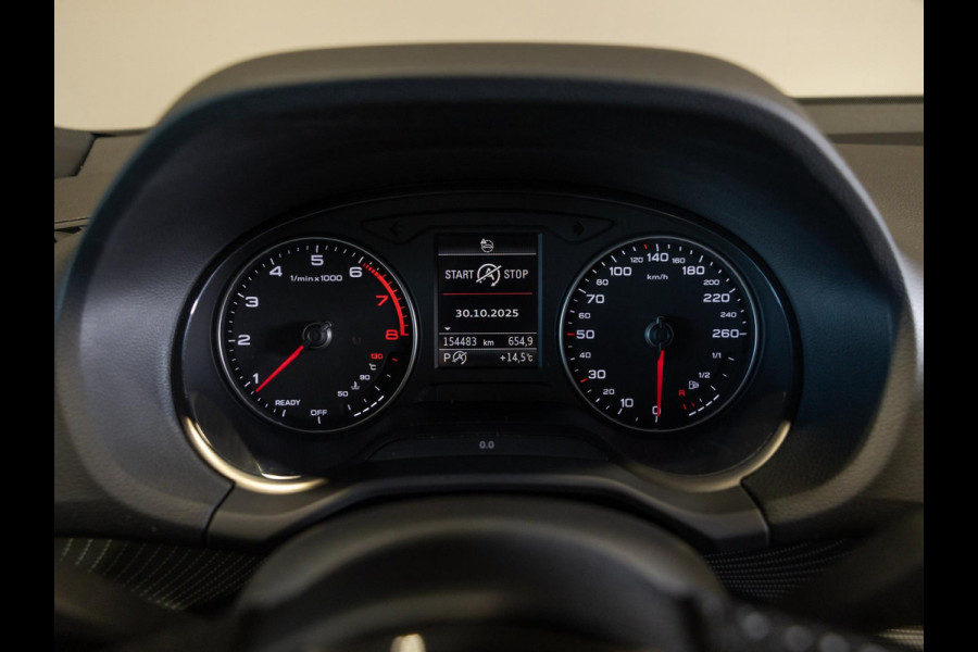 Audi Q2 1.4 TFSI CoD Sport Edition #1 /150pk / Trekhaak / Sfeerverlichting /