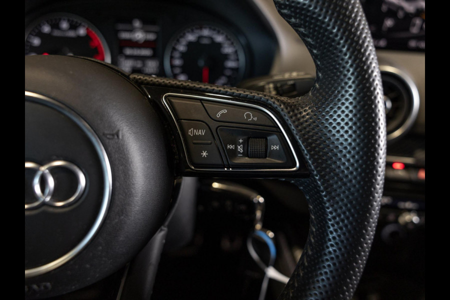 Audi Q2 1.4 TFSI CoD Sport Edition #1 /150pk / Trekhaak / Sfeerverlichting /