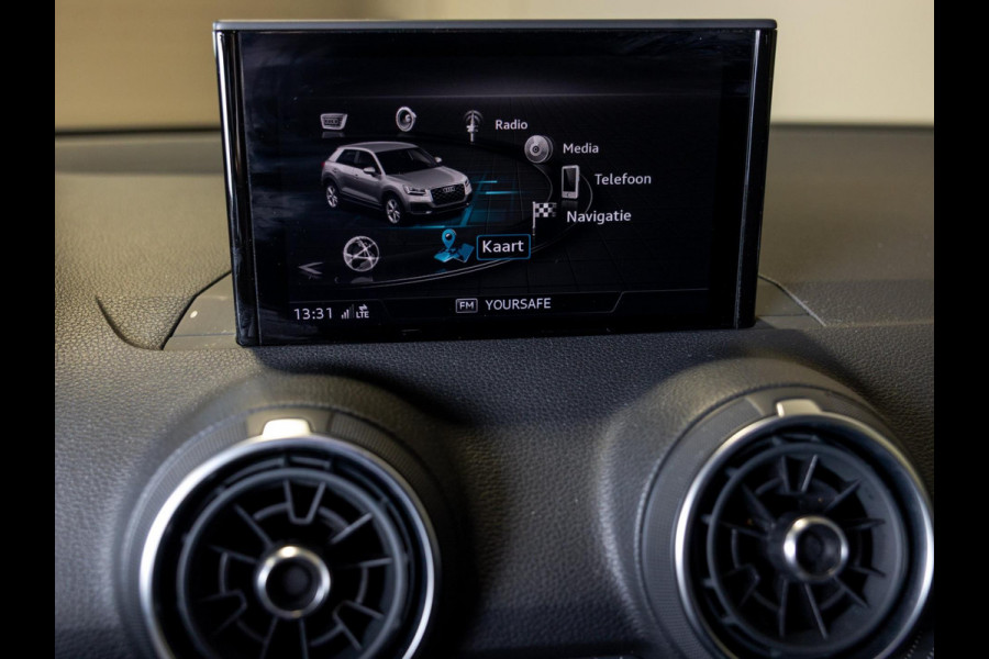 Audi Q2 1.4 TFSI CoD Sport Edition #1 /150pk / Trekhaak / Sfeerverlichting /