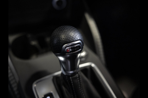 Audi Q2 1.4 TFSI CoD Sport Edition #1 /150pk / Trekhaak / Sfeerverlichting /