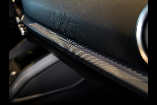 Audi Q2 1.4 TFSI CoD Sport Edition #1 /150pk / Trekhaak / Sfeerverlichting /