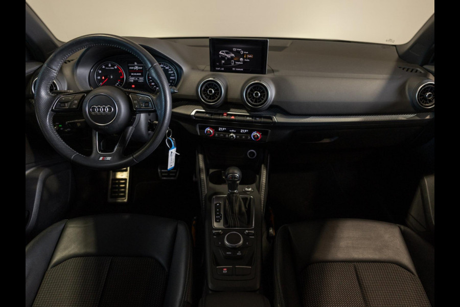 Audi Q2 1.4 TFSI CoD Sport Edition #1 /150pk / Trekhaak / Sfeerverlichting /